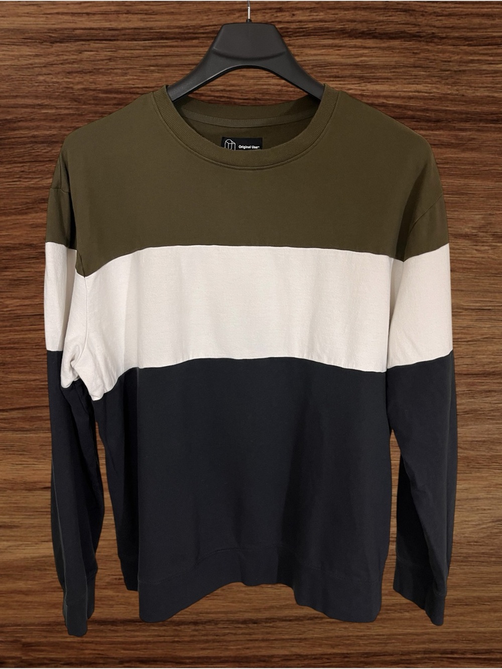 Original Use Color Block Sweat Shirt. XL